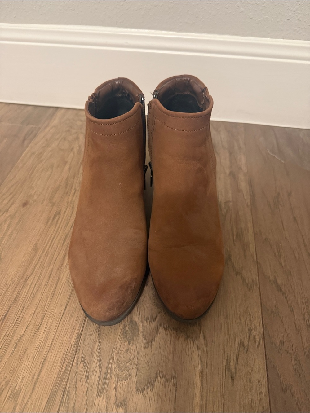 Blondo Brown Suede Ankle Booties - Side Zip Chelsea Style